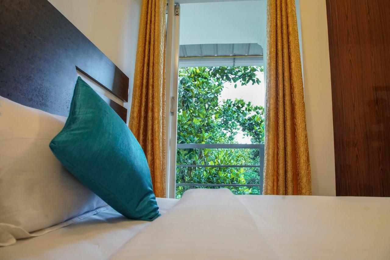Lamond Holidays Munnar Εξωτερικό φωτογραφία