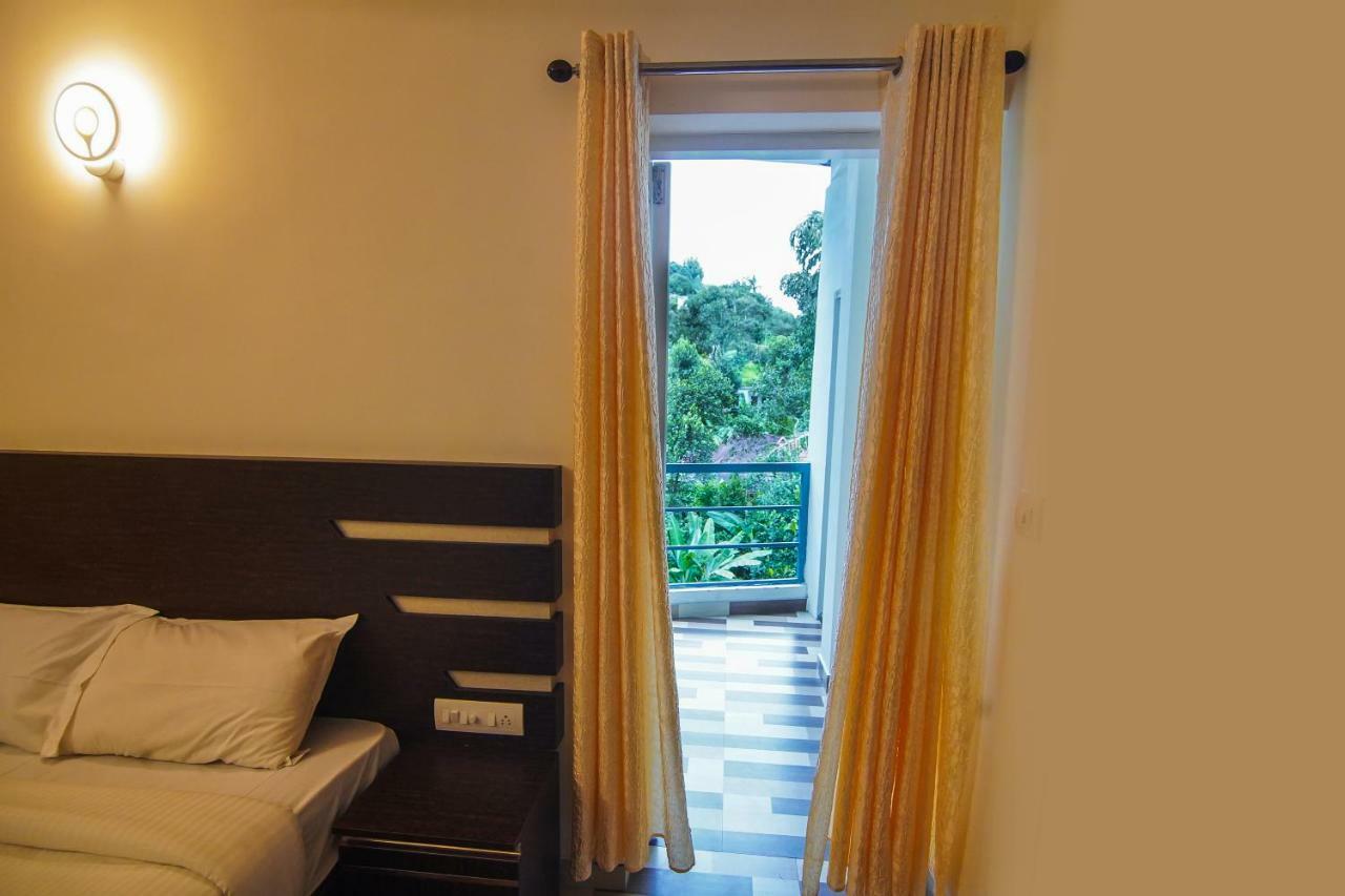 Lamond Holidays Munnar Εξωτερικό φωτογραφία