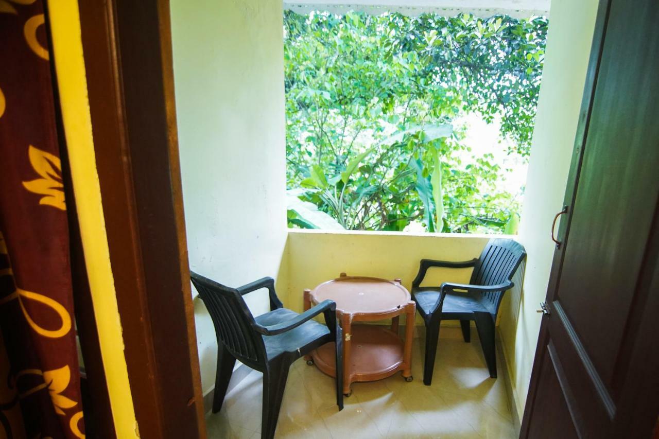 Lamond Holidays Munnar Εξωτερικό φωτογραφία